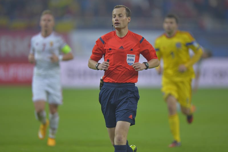 Referee